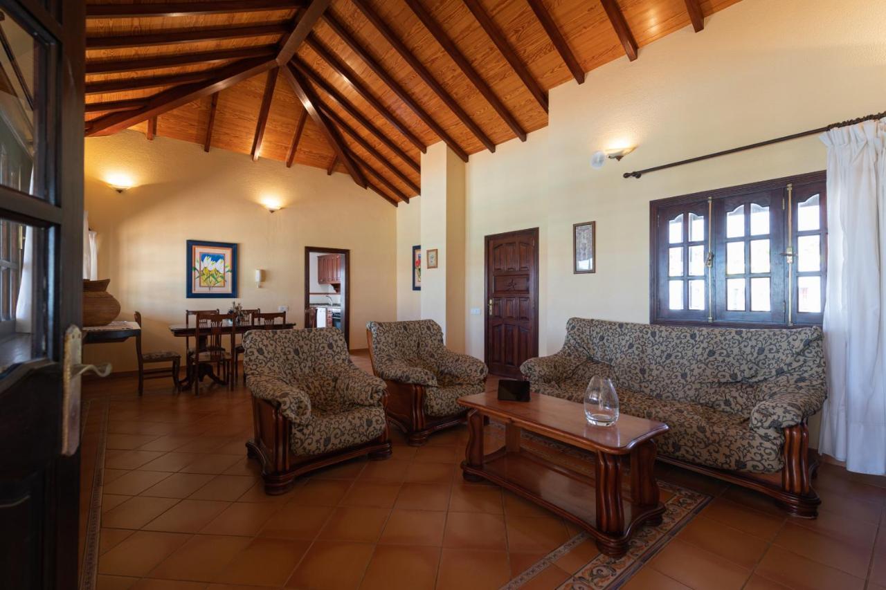 Homeforguest Villa Lobos Con Piscina Privada 칼레타데푸스테 외부 사진