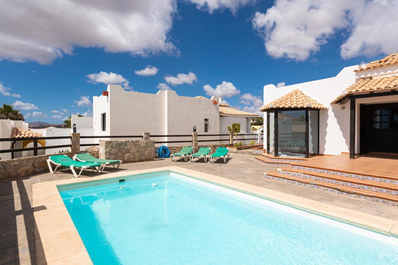 Homeforguest Villa Lobos Con Piscina Privada 칼레타데푸스테 외부 사진